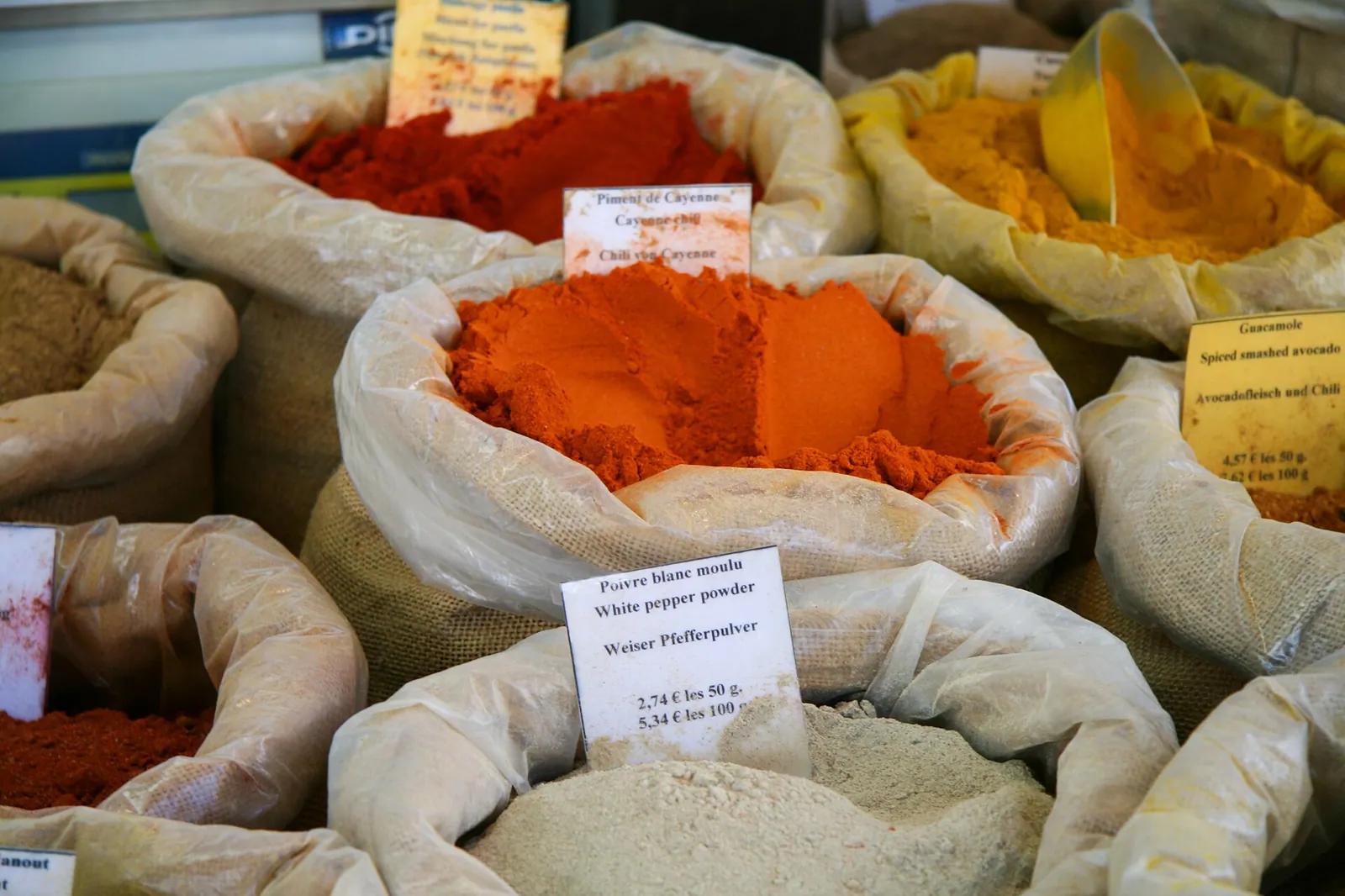 Les plus beaux marchés provençaux du Luberon — Luberon, Provence