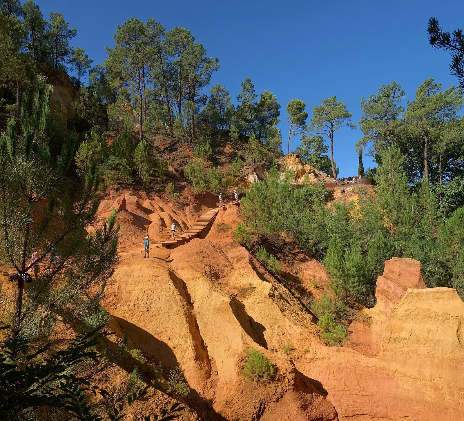 La route des ocres : Roussillon, Rustrel, Gargas — Luberon, Provence